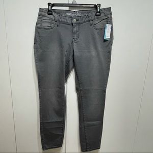 BNWT Old Navy gray jeans 14 Petite Rockstar skinny